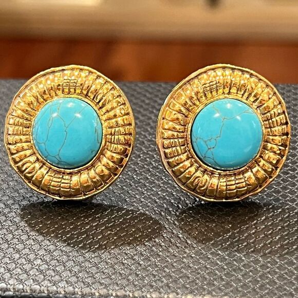 Chanel Turquoise Clip Earrings - Picture 1 of 4